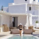 ホテル Livin Mykonos - Adults Only Mykonos Town