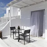 Livin Mykonos - Adults Only