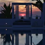 Livin Mykonos - Adults Only Mykonos Town