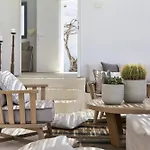 Livin Mykonos - Adults Only Отель Mykonos Town