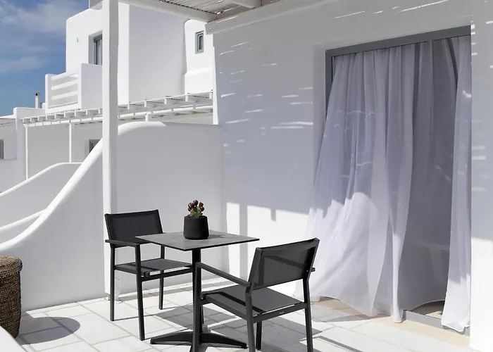 Livin Mykonos - Adults Only