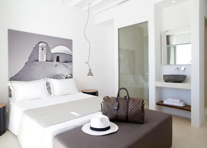 Livin Mykonos - Adults Only